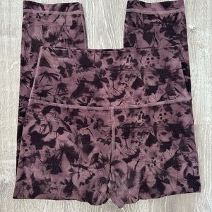 Lululemon Tye Dye crop Align 21 inches